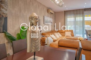Casa adosada en venta en Gràcia en Sabadell