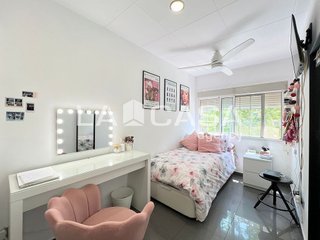 Piso en venta en San Roc - El Remei en Badalona