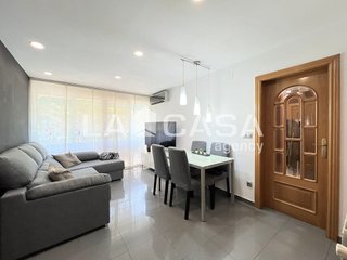 Piso en venta en San Roc - El Remei en Badalona