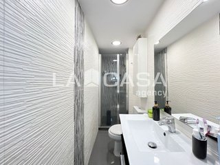 Piso en venta en San Roc - El Remei en Badalona