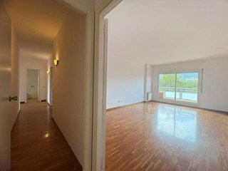 Piso en venta en La Maternitat i Sant Ramon en Barcelona