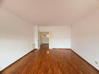 Piso en venta en La Maternitat i Sant Ramon en Barcelona