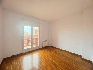 Piso en venta en La Maternitat i Sant Ramon en Barcelona