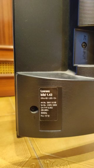 Loewe bild 1.43 UHD LED TV