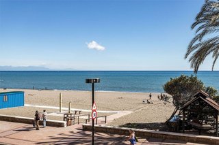 Piso en venta en Zona Puerto Deportivo en Fuengirola