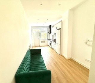 Piso en venta en Peñagrande en Madrid