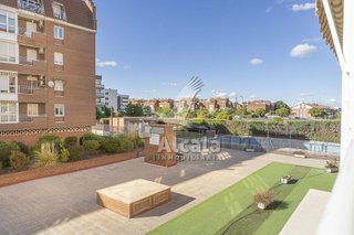 Piso en venta en Pryconsa - Poligono Europa en Alcalá de Henares
