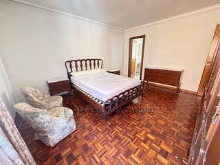 Piso en venta en Plaza España - Villa Pilar - Reyes Católicos - Vadillos en Burgos