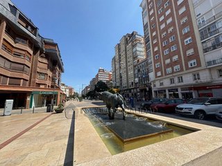 Piso en venta en Plaza España - Villa Pilar - Reyes Católicos - Vadillos en Burgos