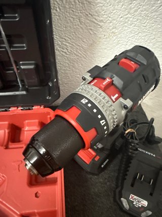 Taladro Percutor Parkside 20V 64Nm