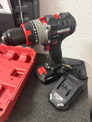 Taladro Percutor Parkside 20V 64Nm