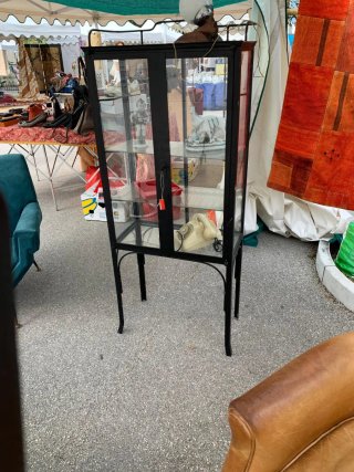 Vetrinetta in metallo e vetro
