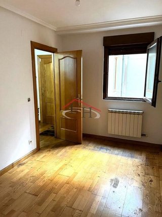 Piso en venta en Casco Antiguo en León