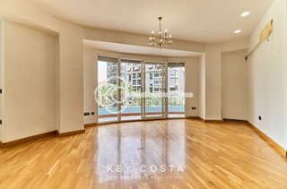 Piso en venta en Ensanche - Diputación en Alicante