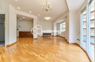 Piso en venta en Ensanche - Diputación en Alicante