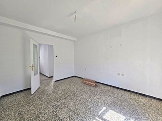 Piso en venta en Coria del Río