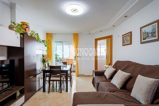 Piso en venta en Zona Hispanidad-Vivar Téllez en Vélez-Málaga