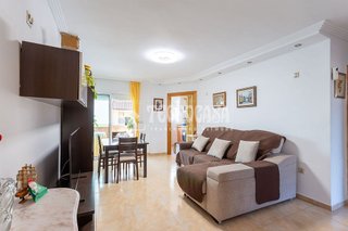 Piso en venta en Zona Hispanidad-Vivar Téllez en Vélez-Málaga