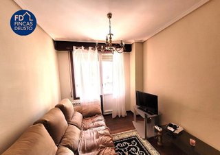 Piso en venta en San Pedro de Deusto-La Ribera en Bilbao