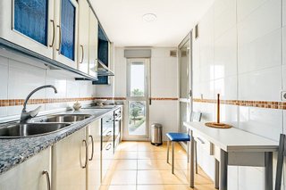 Piso en venta en Avda. Federico Garcia Lorca - Nueva Estación Autobuses en Granada