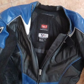 Mono de moto Berik