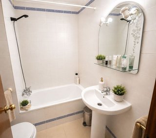 Piso en venta en Colores - Entreparques en Sevilla