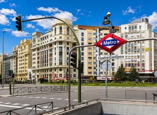 Piso en venta en Bellas Vistas en Madrid