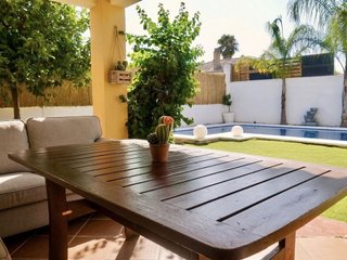 Chalet en venta en Montequinto en Dos Hermanas