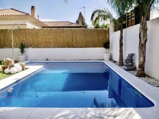 Chalet en venta en Montequinto en Dos Hermanas