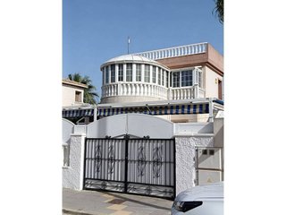 Chalet en venta en Zona Pueblo en Pilar de la Horadada