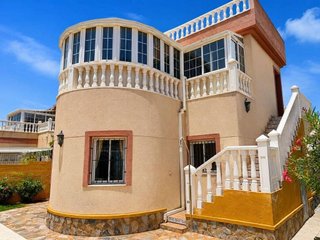 Chalet en venta en Zona Pueblo en Pilar de la Horadada