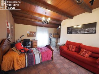 Casa adosada en venta en Tomelloso