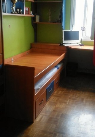Cama nido de madera con cajones