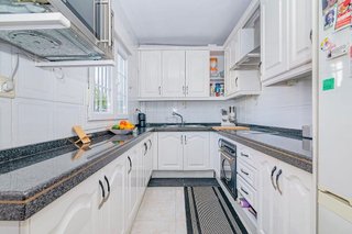 Casa adosada en venta en Cúllar Vega