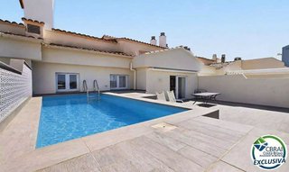 Piso en venta en Empuriabrava en Castelló d´Empúries