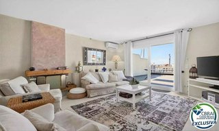 Piso en venta en Empuriabrava en Castelló d´Empúries