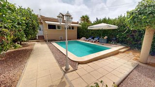 Chalet en venta en Los Balcones - Los Altos del Edén en Torrevieja