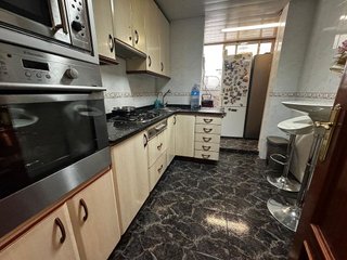 Piso en venta en Santa Eulàlia en Hospitalet de Llobregat, L´