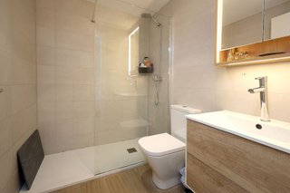 Piso en venta en El Pla del Remei en Valencia