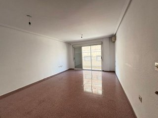 Piso en venta en Florida Alta en Alicante