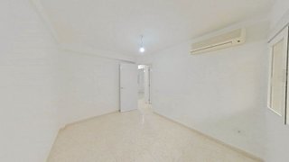 Piso en venta en Los Rosales en Madrid
