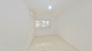 Piso en venta en Los Rosales en Madrid