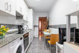Piso en venta en Laviada en Gijón