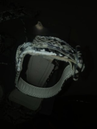 Mochila y sandalias serpiente talla 37