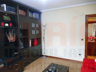 Piso en venta en Milán - Pumarín - Teatinos en Oviedo