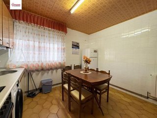 Piso en venta en Plaza España - Villa Pilar - Reyes Católicos - Vadillos en Burgos