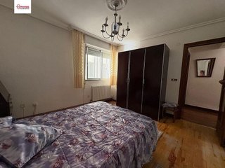 Piso en venta en Plaza España - Villa Pilar - Reyes Católicos - Vadillos en Burgos