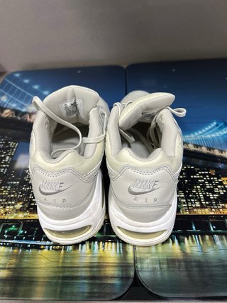 Zapatillas Nike Air Max Grises y Blancas
