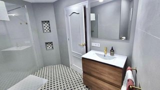 Piso en venta en Ensanche - Diputación en Alicante