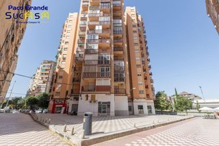Piso en venta en Barrio de Zaidín en Granada